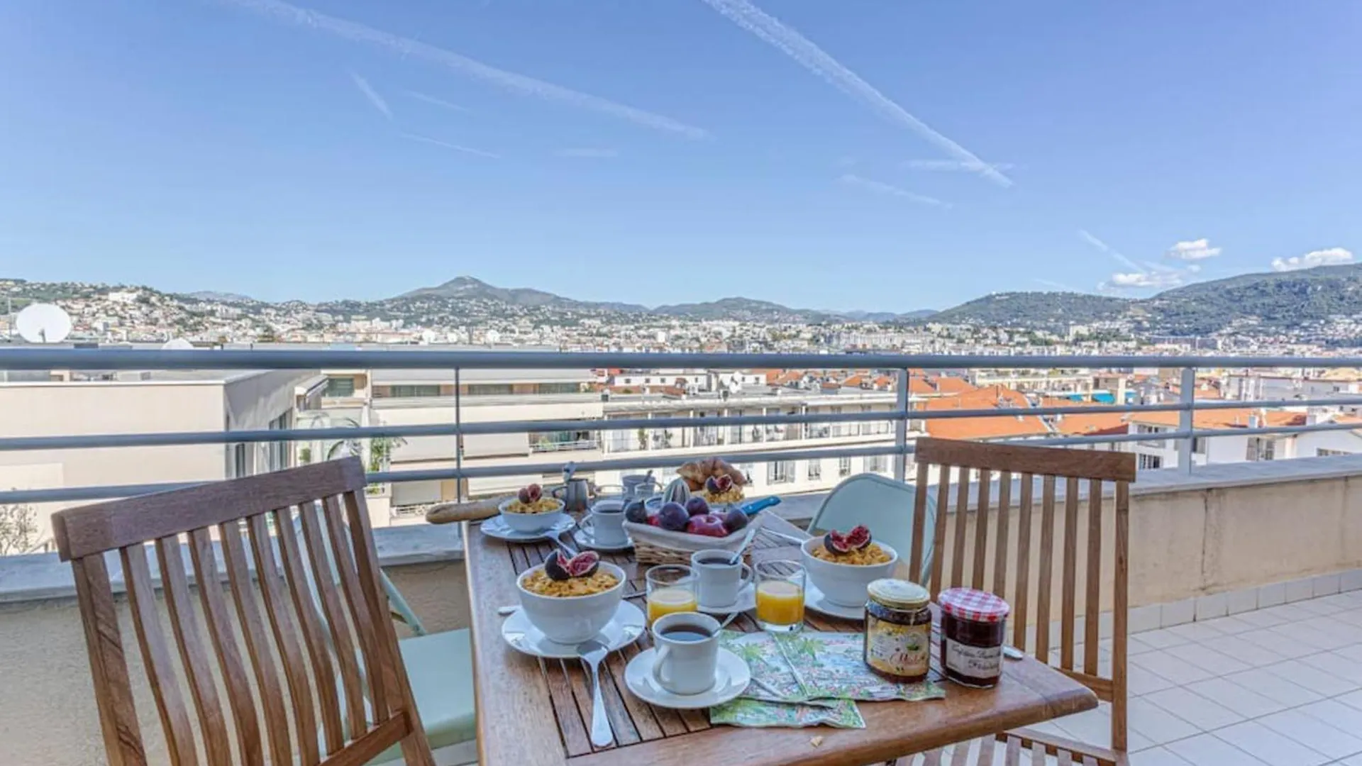 Palais Med - Palais Mediterraneen - Panoramic View Nice Apartment